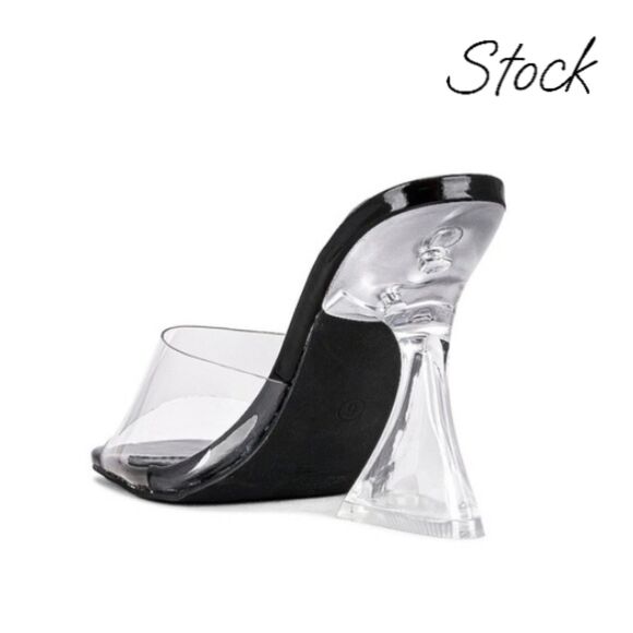 Superdown | Clear Acrylic & Black Cherie Open Toe Structured 4" Heels, Size 7 - Picture 11 of 11